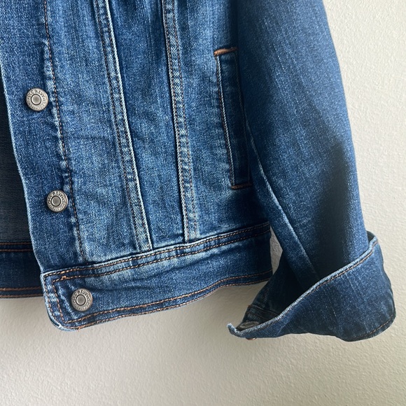 Old Navy Blue Jean Denim Jacket - Picture 4 of 7